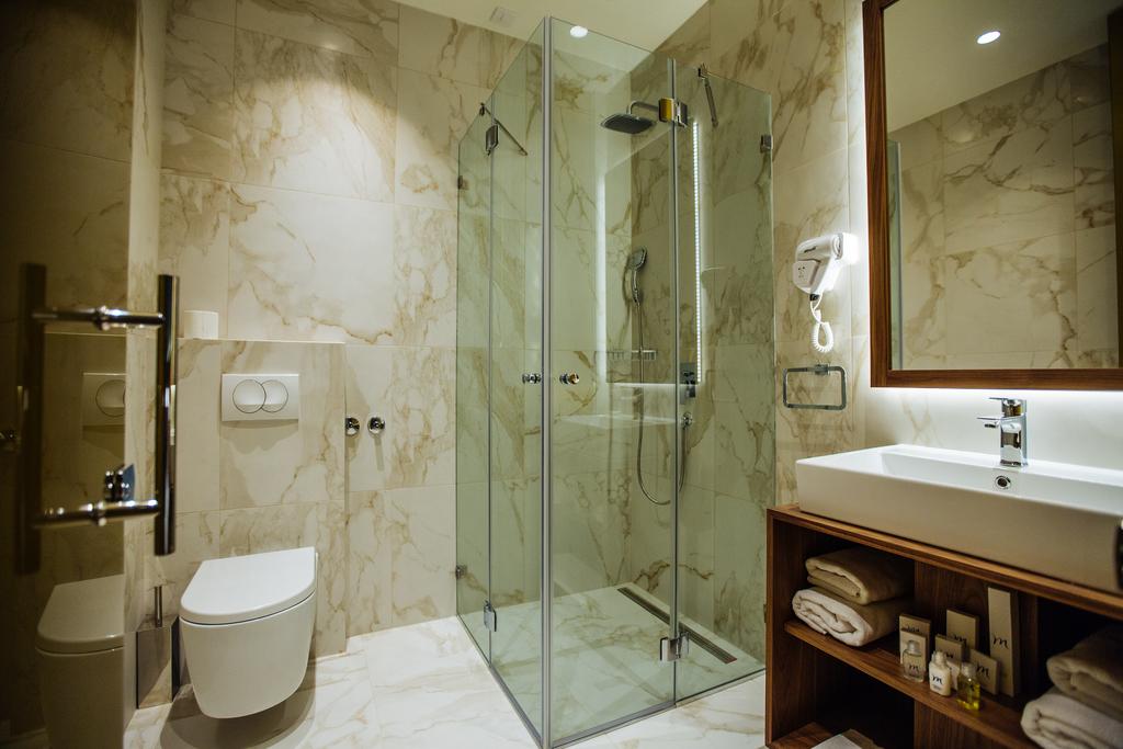 6.jpg - Deluxe Double or Twin Room - Maison Royale Beograd